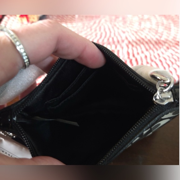 Coach Black and White Wristlet NWT!! - Picture 3 of 4